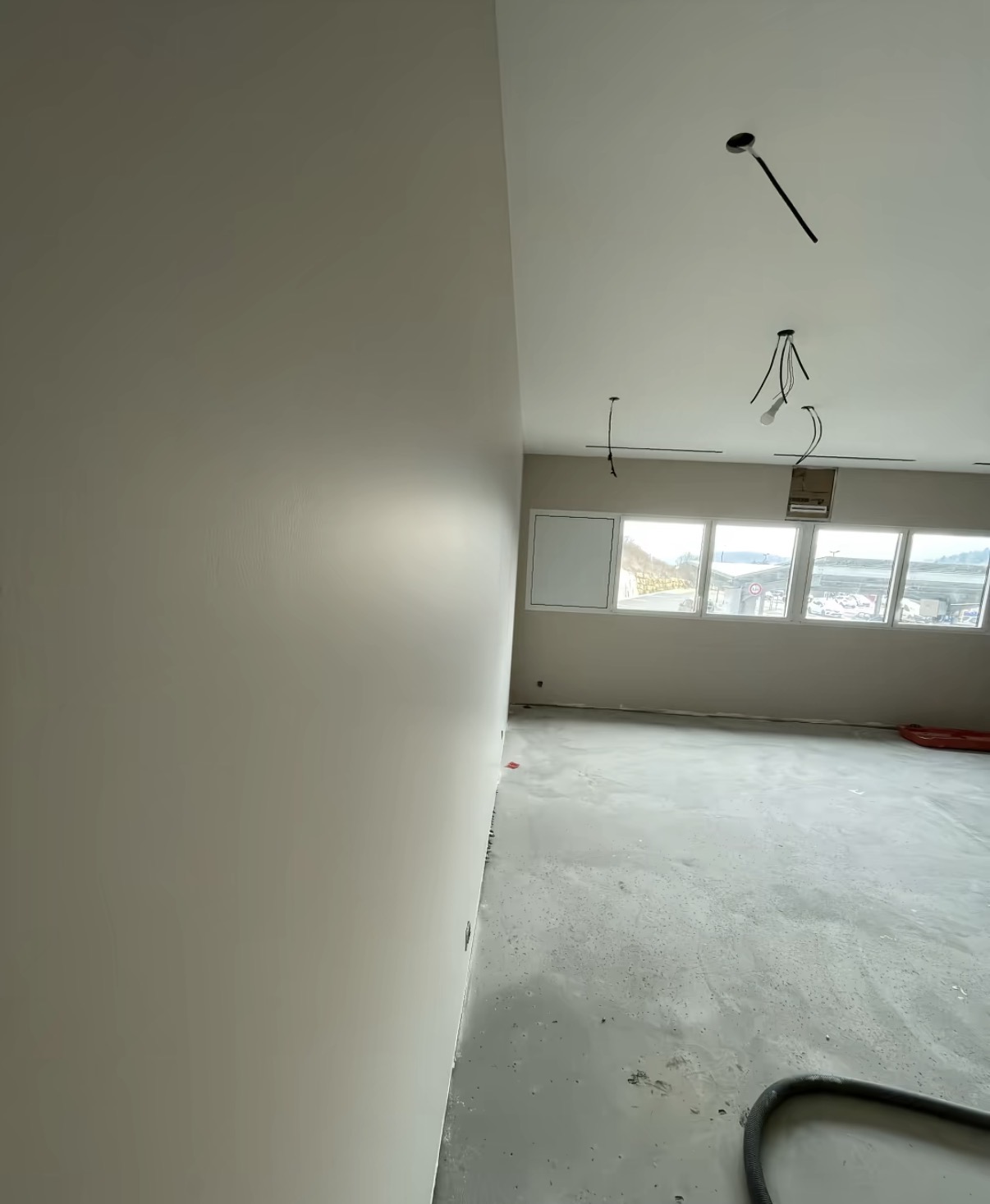 Peinture murs et plafond terminée — Neo Façades & Finitions